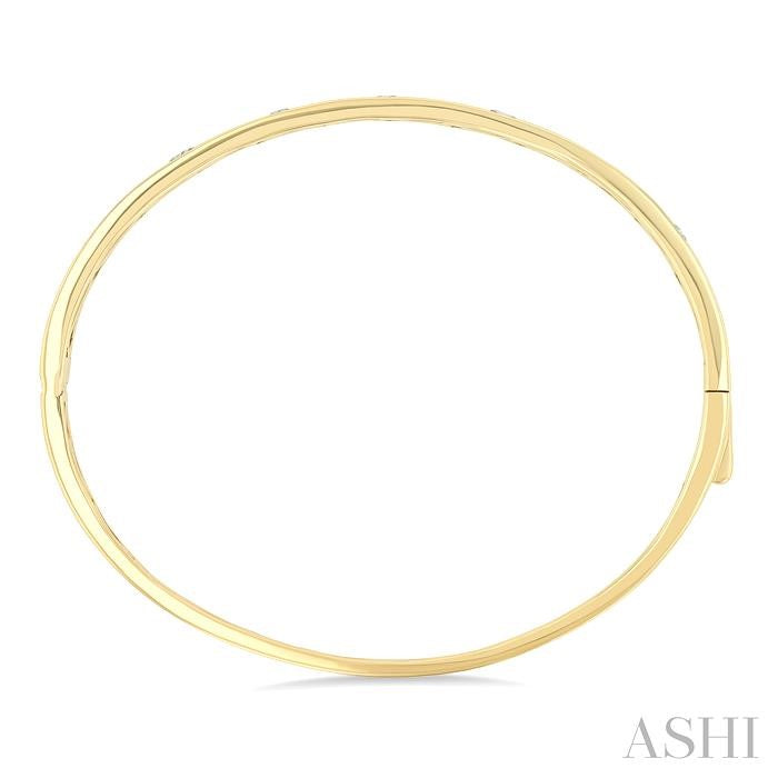 ASHI Mixed Shape Flush Bezel Set Diamond Fashion Bangle 796GVPPFGYG
