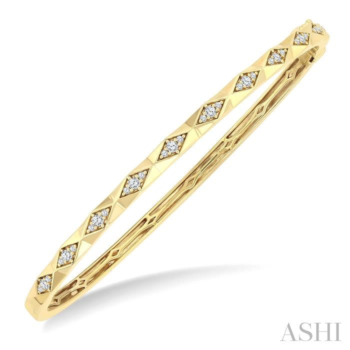 ASHI Geometric Shape Diamond Fashion Bangle 799GUPPTGYG