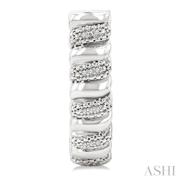 ASHI Silver Bold Ribbed Diamond Half Hoop Earrings 85898PPSSSLER