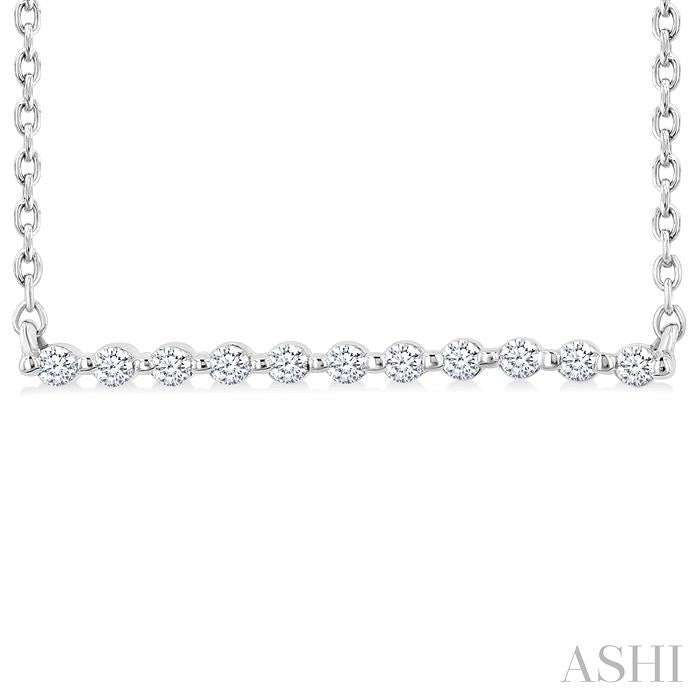 ASHI Silver Bar Petite Diamond Fashion Pendant 85938PPSSSLPD