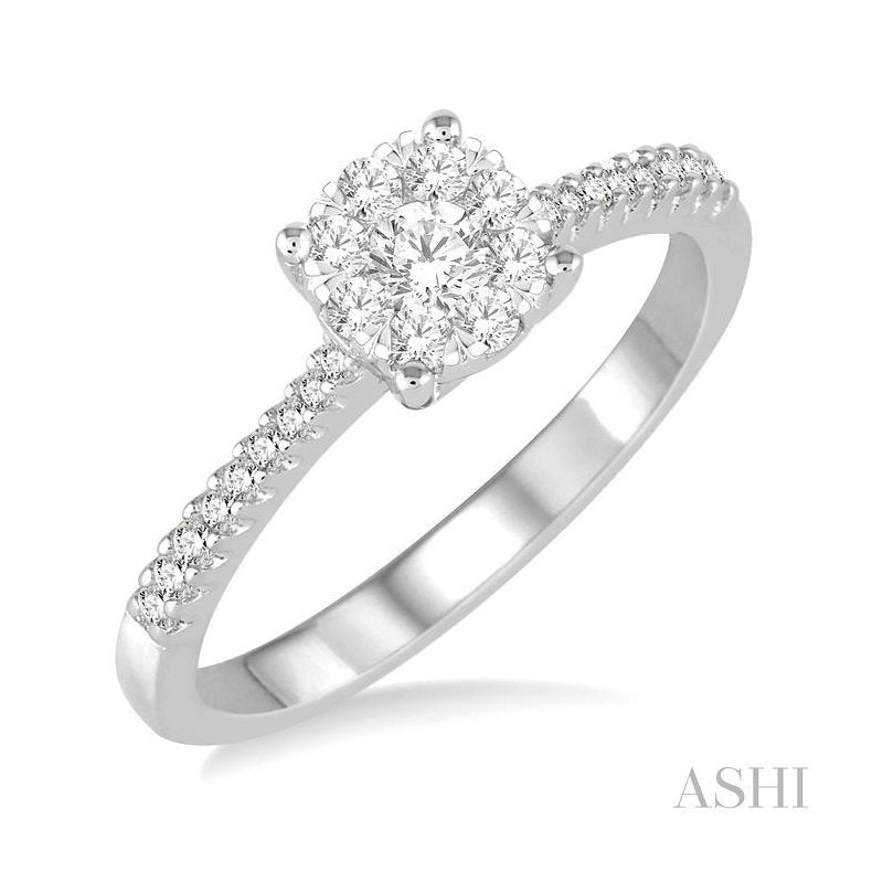ASHI Round Shape Lovebright Essential Diamond Engagement Ring 150C4PPFVWG
