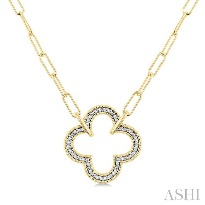 ASHI Gold Vermeil Paperclip Clover Diamond Fashion Pendant 88858PPSSSLPD-CLV-GV