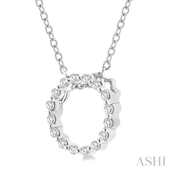 ASHI Silver Circle Petite Diamond Fashion Pendant 88908PPSSSLPD