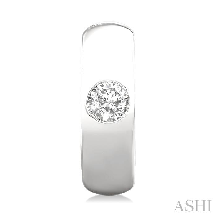 ASHI Round Shape Bezel Diamond Huggie Earrings 903G5PPFGERWG-RD