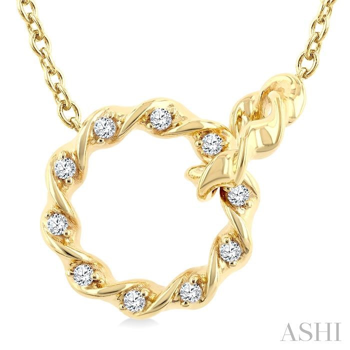 ASHI Circle Interlock Petite Diamond Fashion Pendant 903H8PPTGPDYG