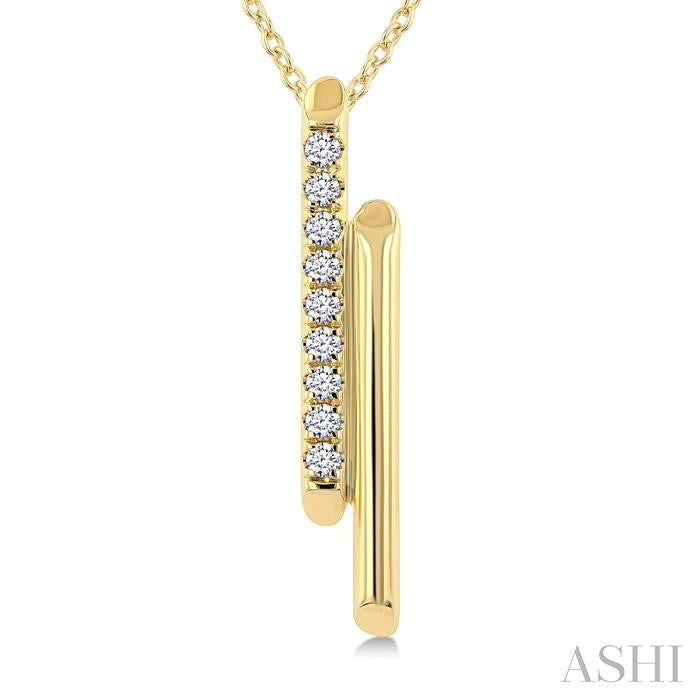 ASHI Double Bar Diamond Fashion Pendant 906J8PPFGPDYG