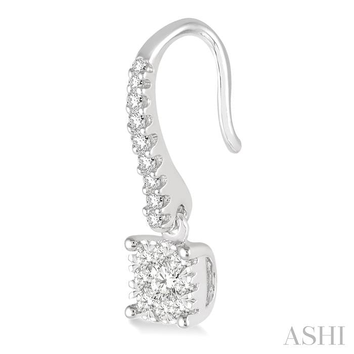 ASHI Cushion Shape Lovebright Essential Diamond Earrings 910C3PPFVERWG