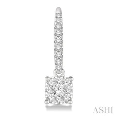 ASHI Cushion Shape Lovebright Essential Diamond Earrings 910C3PPFVERWG