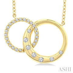 ASHI Mosaic Circle Interlock Diamond Fashion Pendant 914H8PPTGPDYG