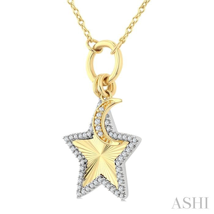 ASHI Star Charm Fluted Diamond Fashion Pendant 916G8PPTGPDYW-STR