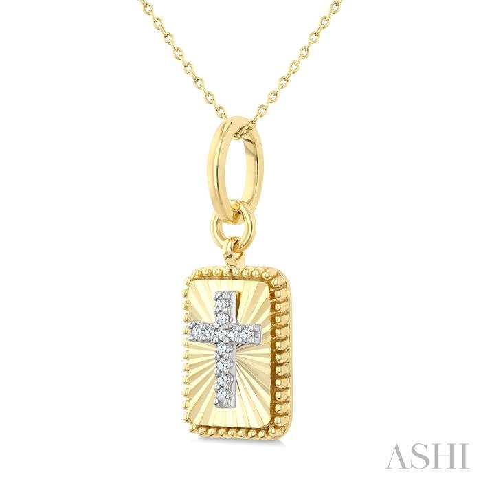 ASHI Rectangular Cross Fluted Diamond Fashion Pendant 918H9PPTGPDYW