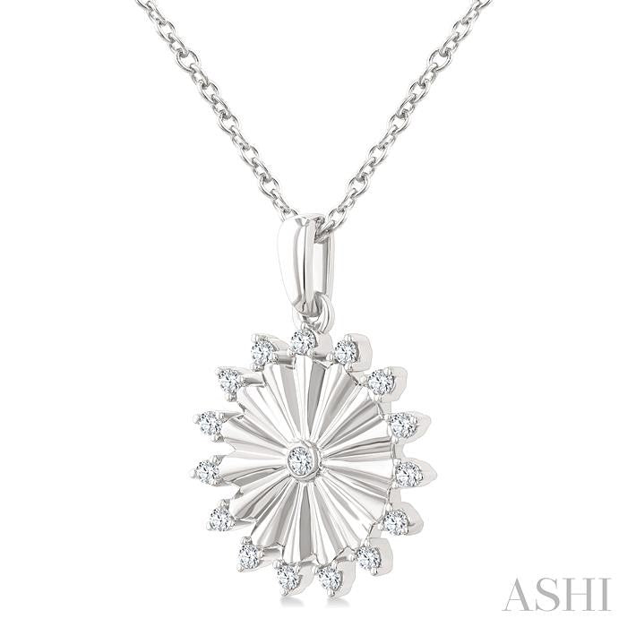 ASHI Circle Fluted Diamond Fashion Pendant 923G7PPTGPDWG-RD
