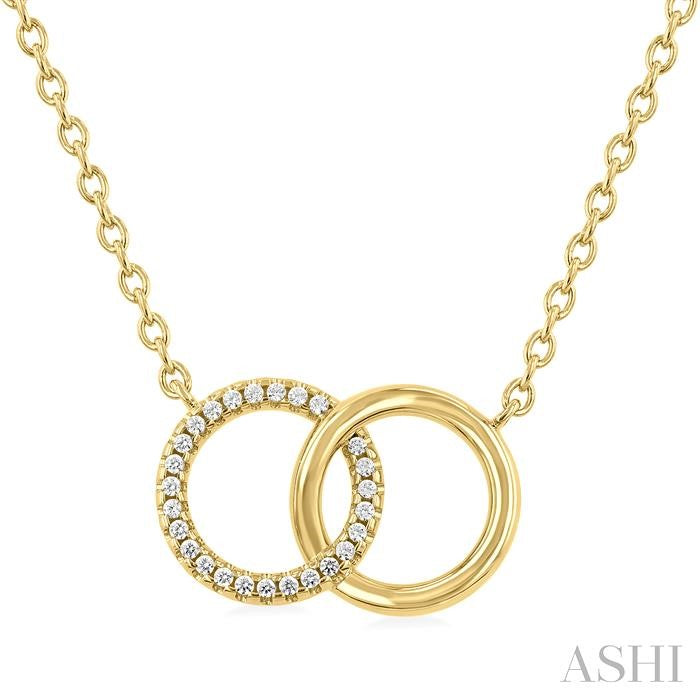 ASHI Circle Interlock Petite Diamond Fashion Pendant 927G8PPTSPDYG