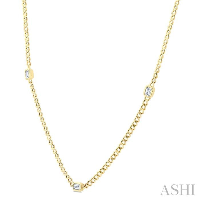 ASHI Emerald Shape Bezel Curb & Cuban Station Diamond Necklace 969YHPPFGNKYG-OC
