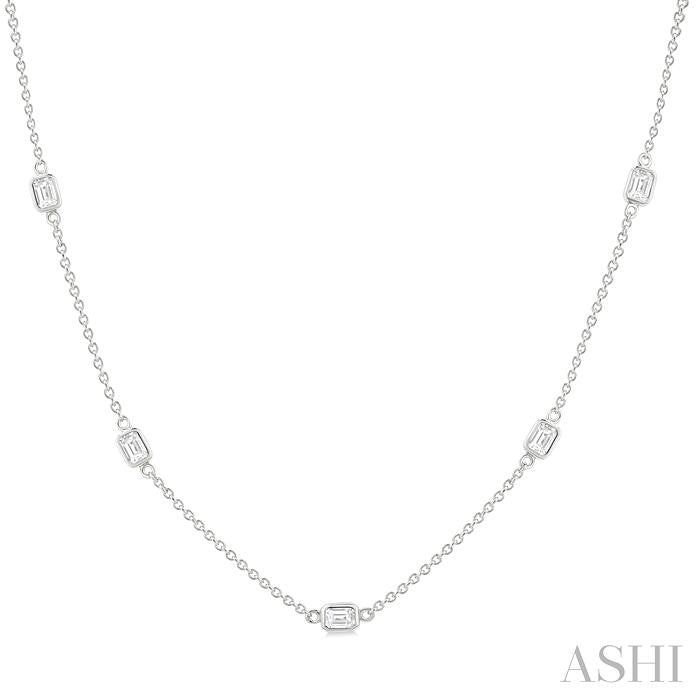 ASHI Emerald Shape Diamond Station Necklace 990A1PPFGNKWG-OC-1.5