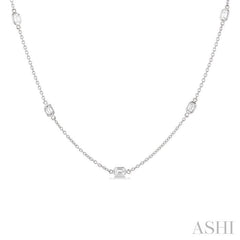 ASHI Emerald Shape Diamond Station Necklace 990A1PPFGNKWG-OC