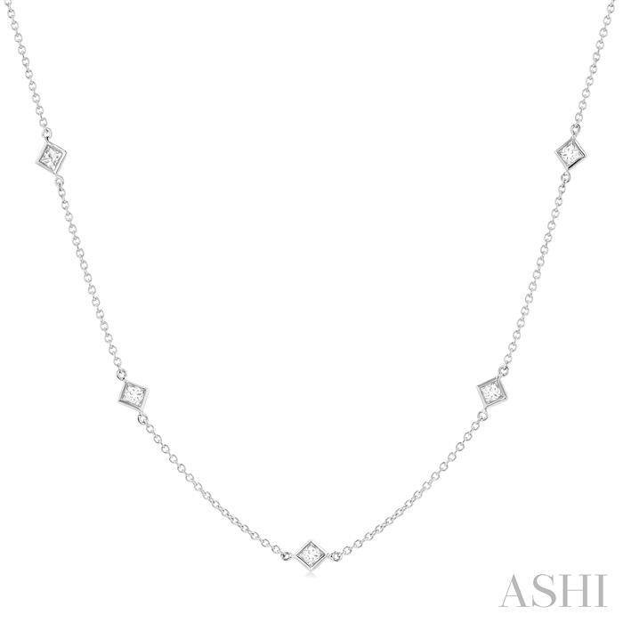 ASHI Princess Shape Diamond Station Necklace 990A1PPFGNKWG-PRN