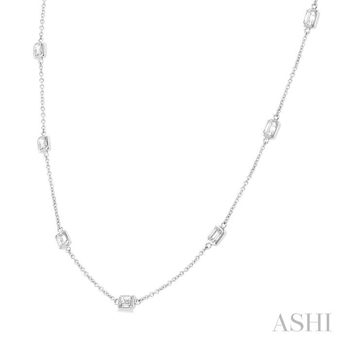 ASHI Emerald Shape Diamond Station Necklace 990A2PPFGNKWG-OC