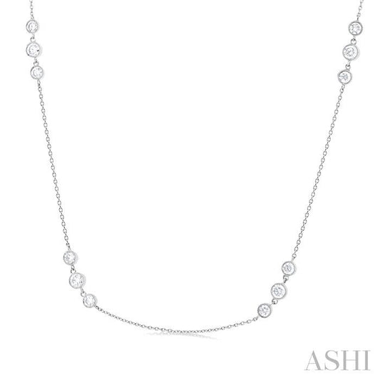 ASHI 3 Stone Diamond Station Necklace 991D1PPFGNKWG-1.50