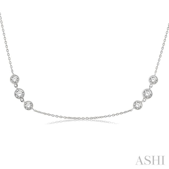 ASHI 3 Stone Diamond Station Necklace 991D2PPFGNKWG