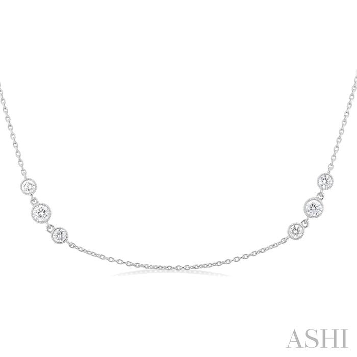 ASHI 3 Stone Diamond Station Necklace 991DVPPFGNKWG