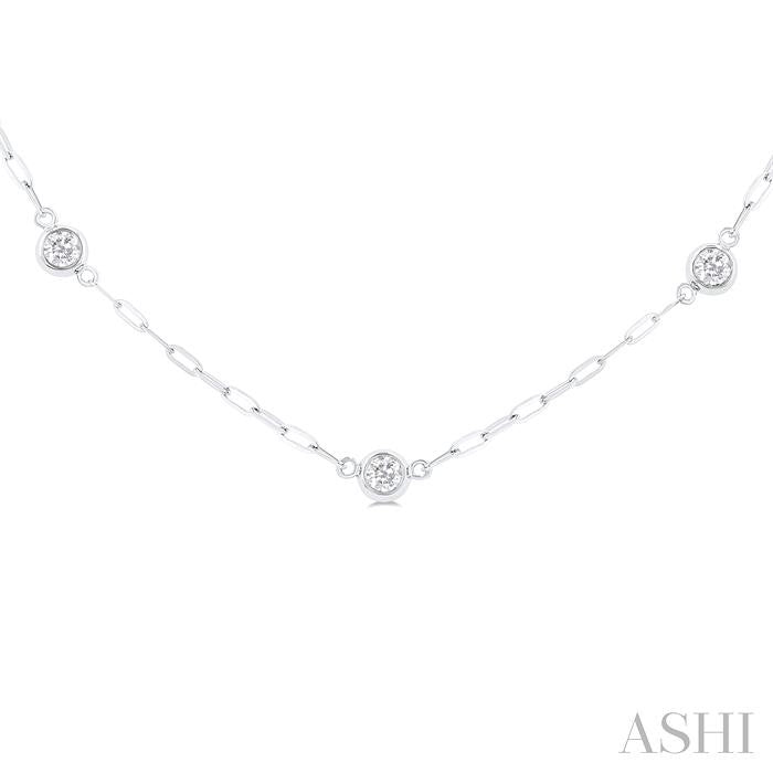 ASHI Bezel Set Paperclip Diamond Station Necklace 992EHPPFGNKWG