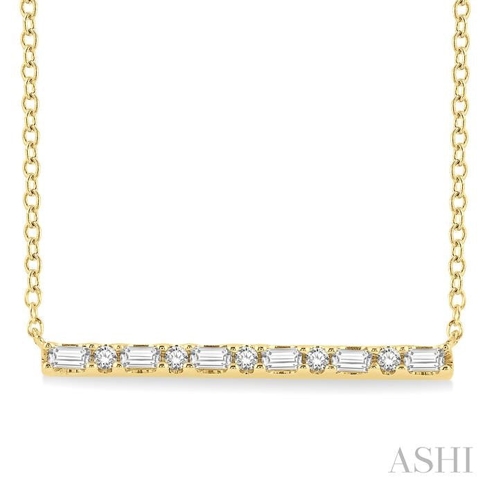 ASHI Bar Petite Diamond Fashion Necklace 994H0PPTGNKYG