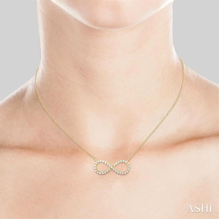 ASHI Infinity Petite Diamond Fashion Pendant 994J0PPTSNKYG