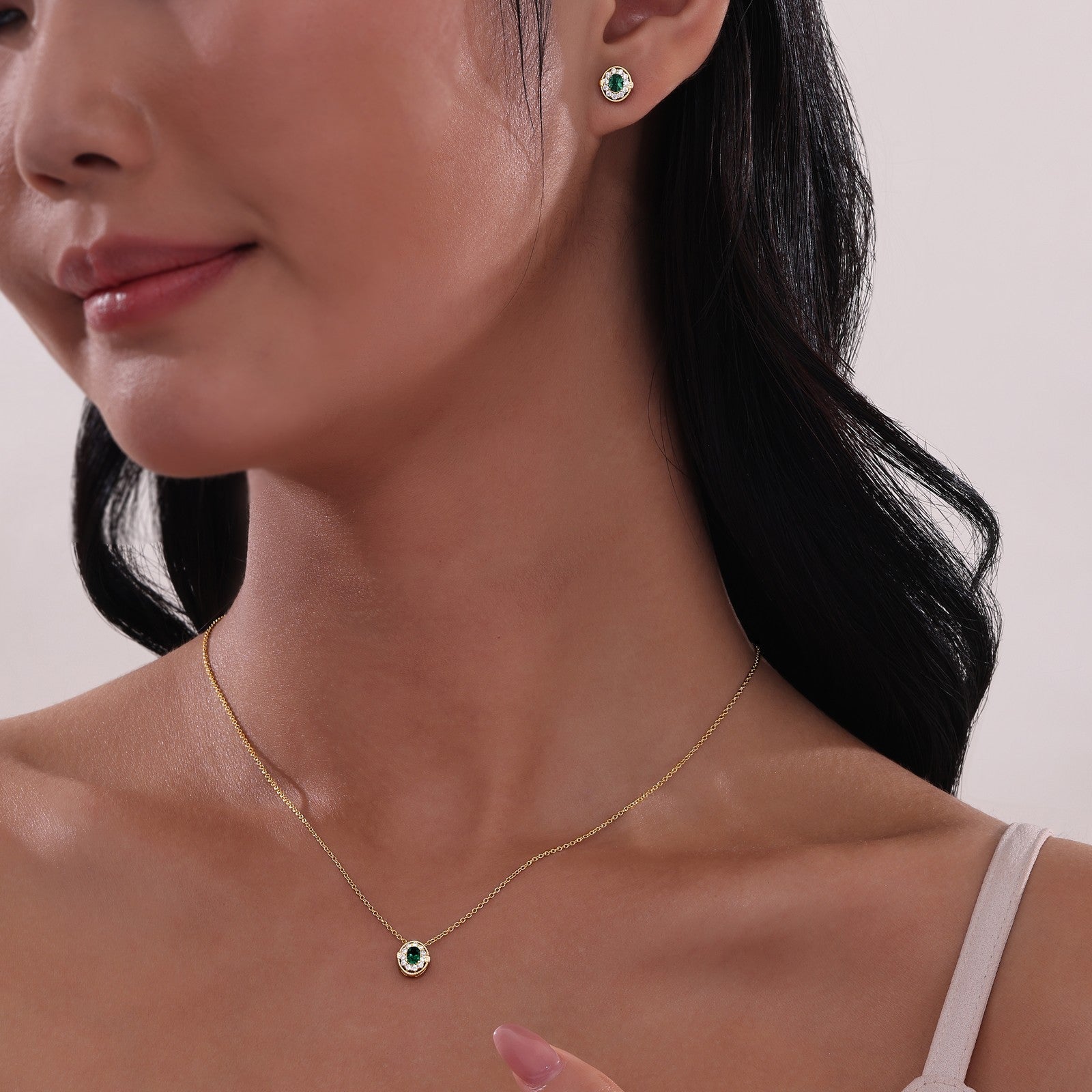 0-52-ctw-halo-stud-earrings