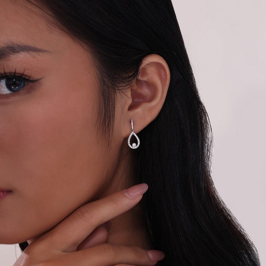 classic-pear-shaped-drop-earrings