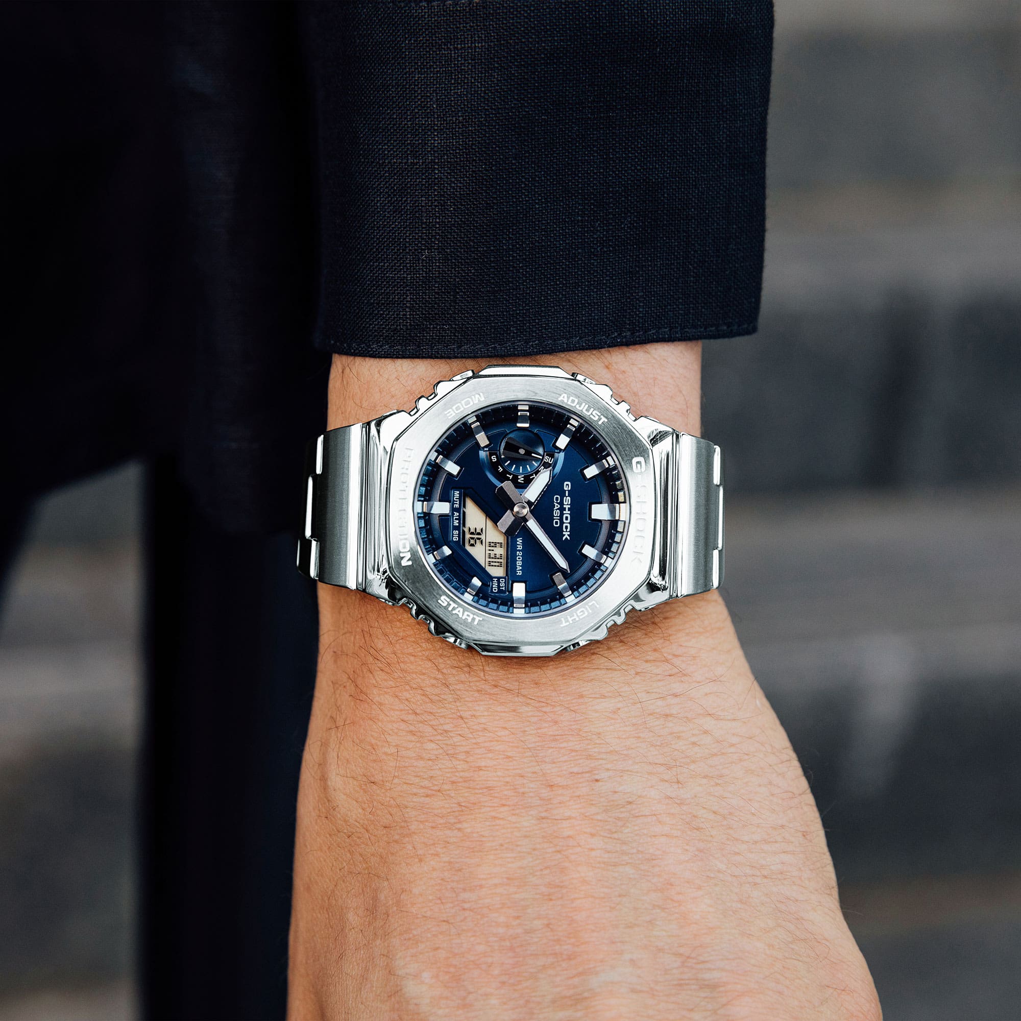 g-shock-2100-series-gm2110d-2b