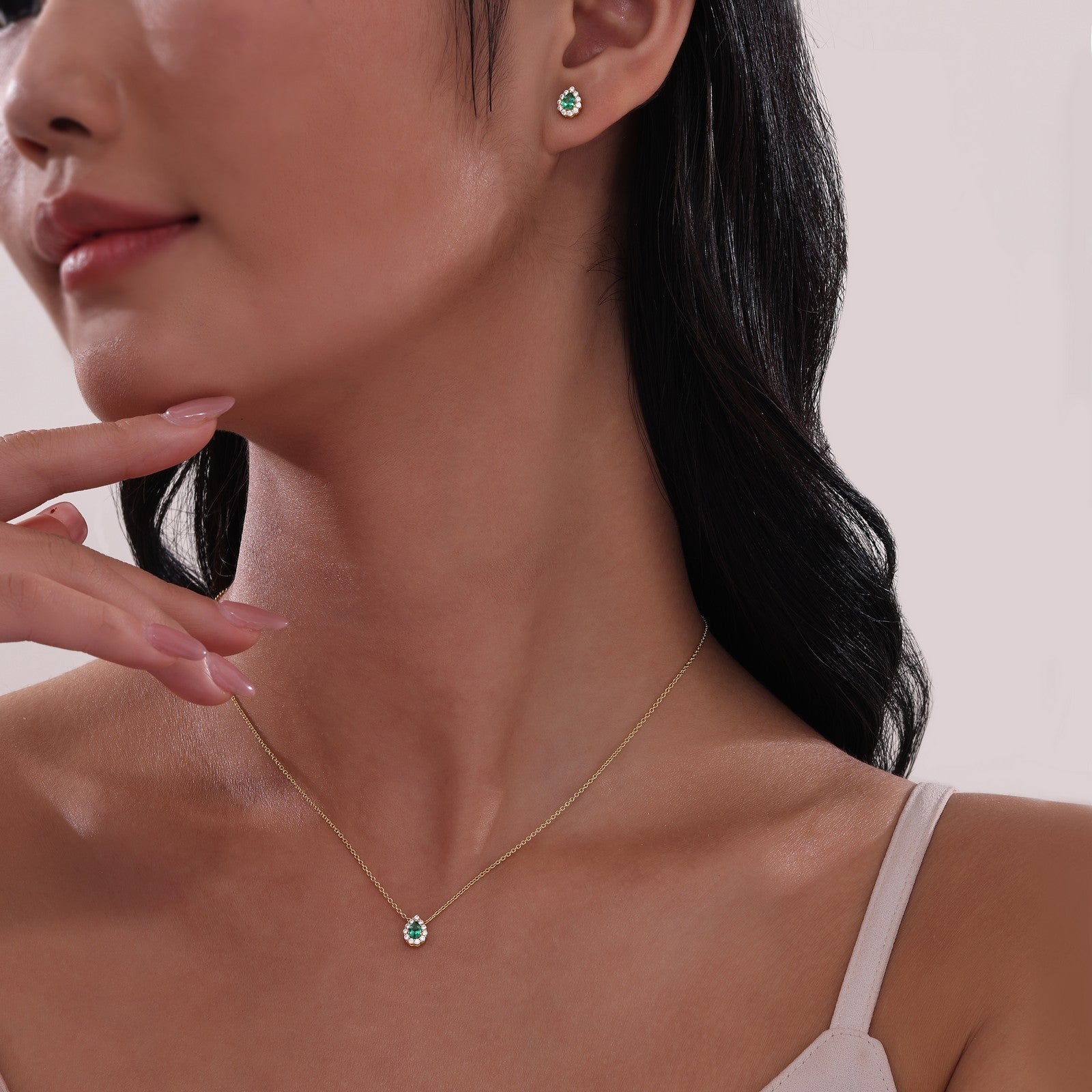 LAFONN 0.61 CTW Pear-shaped Halo Necklace N0325CSP18