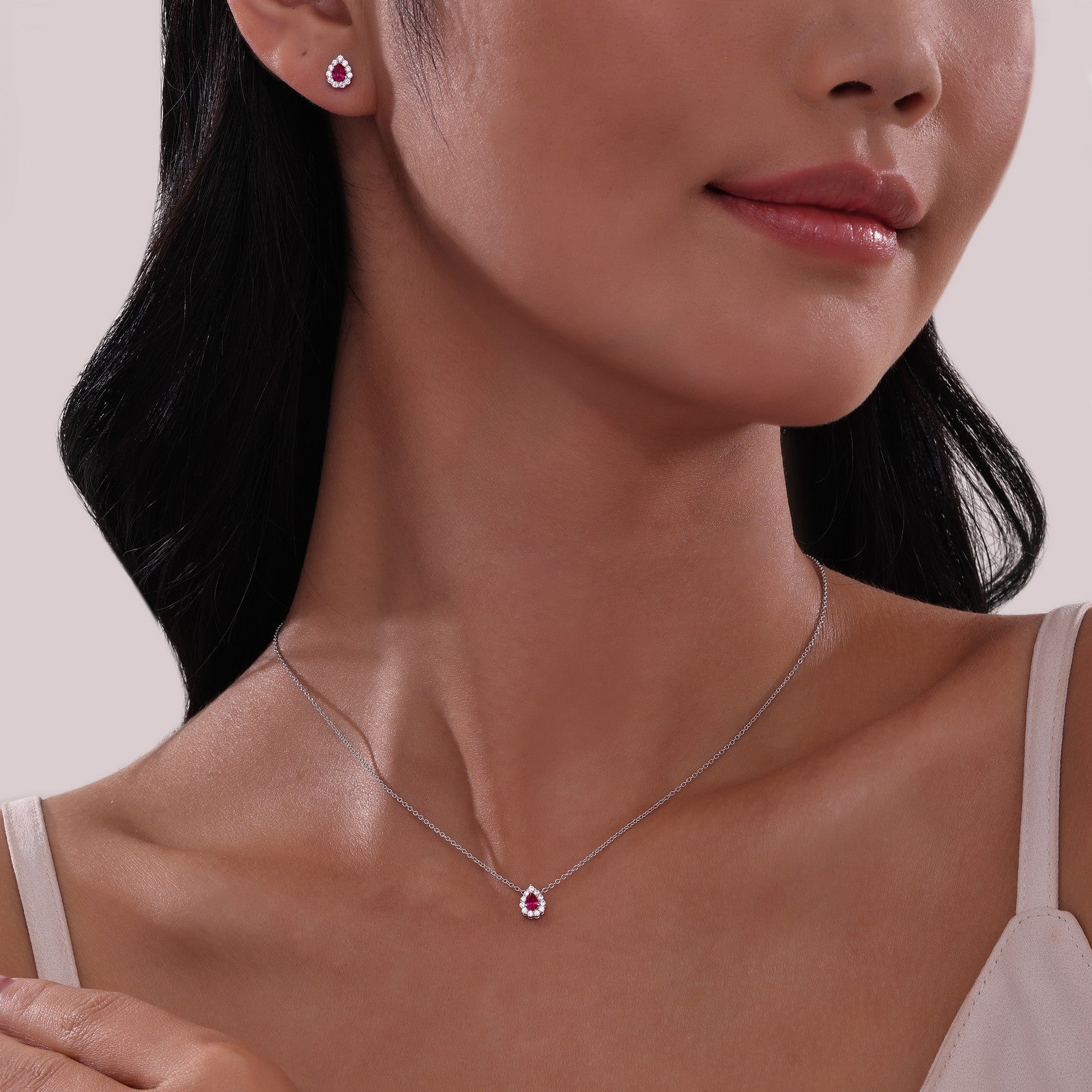 LAFONN 0.61 CTW Pear-shaped Halo Necklace N0325CSP18