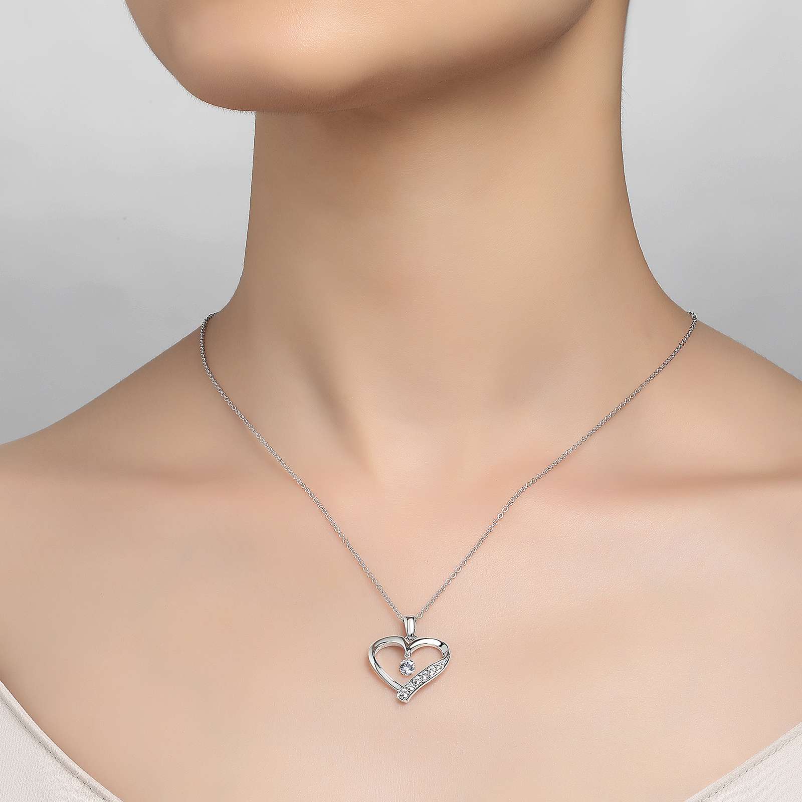 LAFONN Open Heart Pendant Necklace P0221CLT20