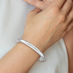 Sterling Silver Rhodium-plated Polished & Diamond-cut 5mm with Safety Clasp Hinged Children's Bangle QB788