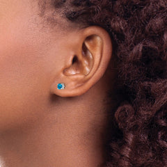 QBE26DEC Sterling Silver Rhodium-plated 4mm Round Swiss Blue Topaz Post Earrings