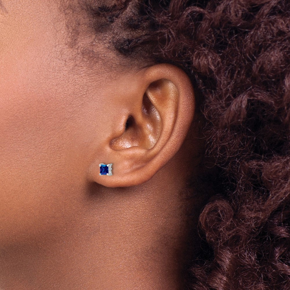QBE28SEP Sterling Silver Rhod-pltd 4mm Princess Created Sapphire Post Earrings