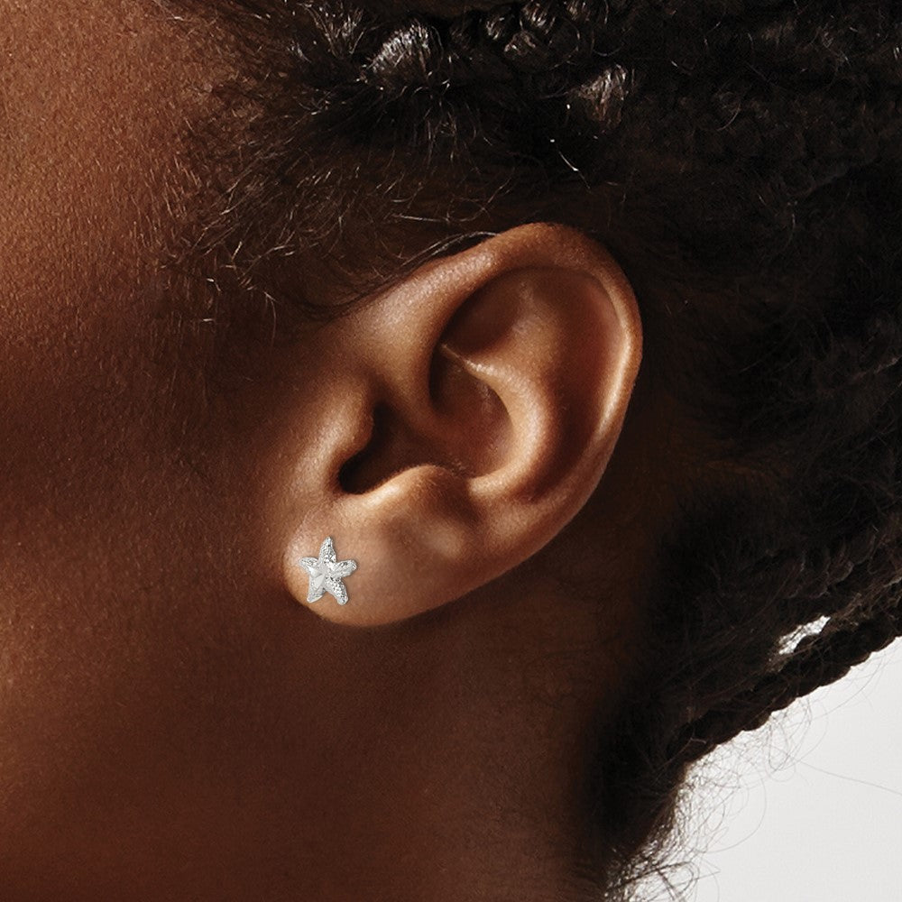 QE108 Sterling Silver Starfish Mini Earrings with D/C Center