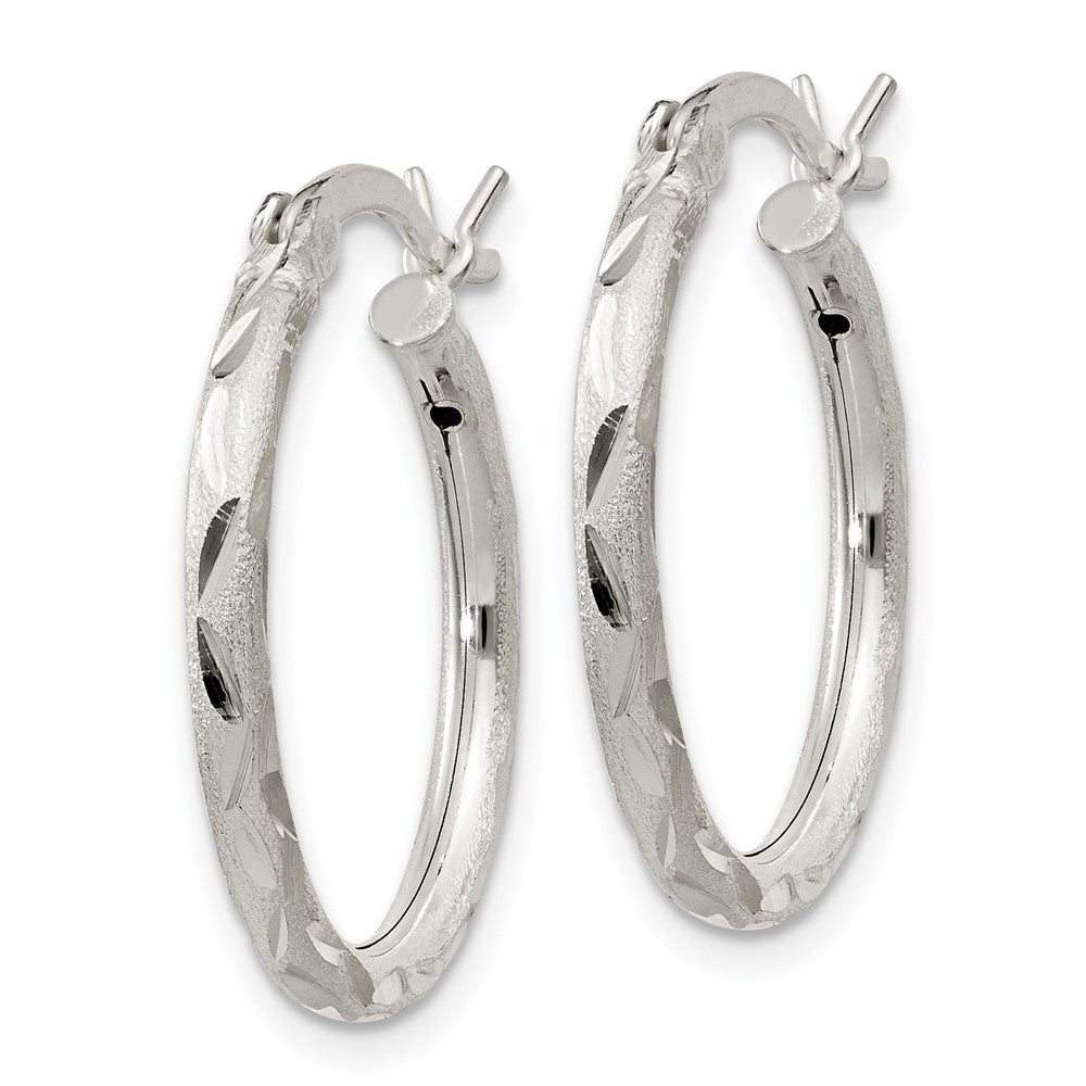 QE11494 Sterling Silver Satin Diamond-cut 2x20mm Hoop Earrings