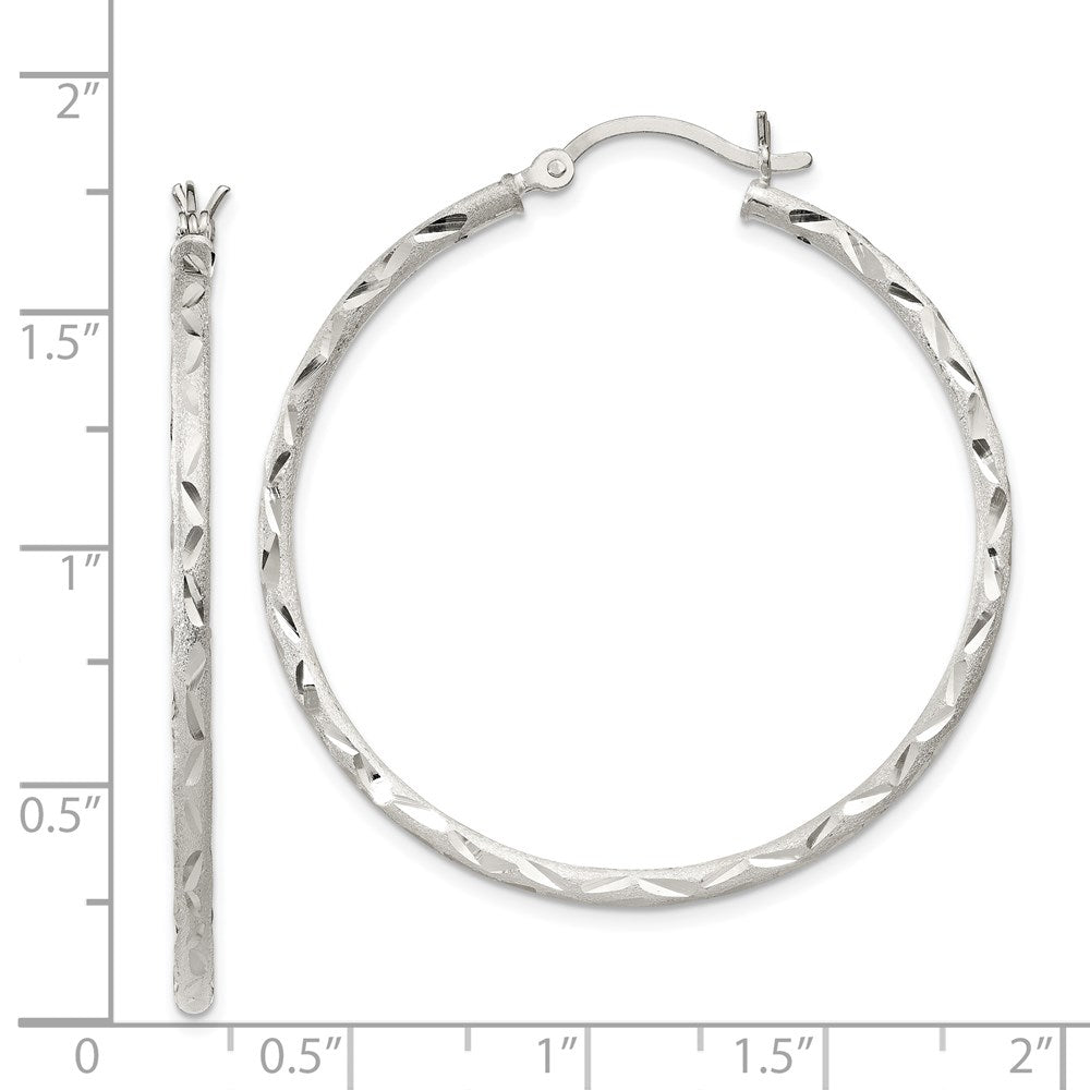 QE11498 Sterling Silver Satin Diamond-cut 2x40mm Hoop Earrings