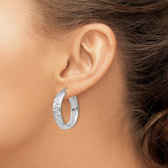 QE11515 Sterling Silver Rhodium-plated Diamond Cut 5mm Hoop Earrings