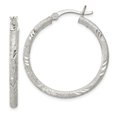QE11520 Sterling Silver 2.5mm Diamond-cut Laser-cut Hinged Hoop Earrings