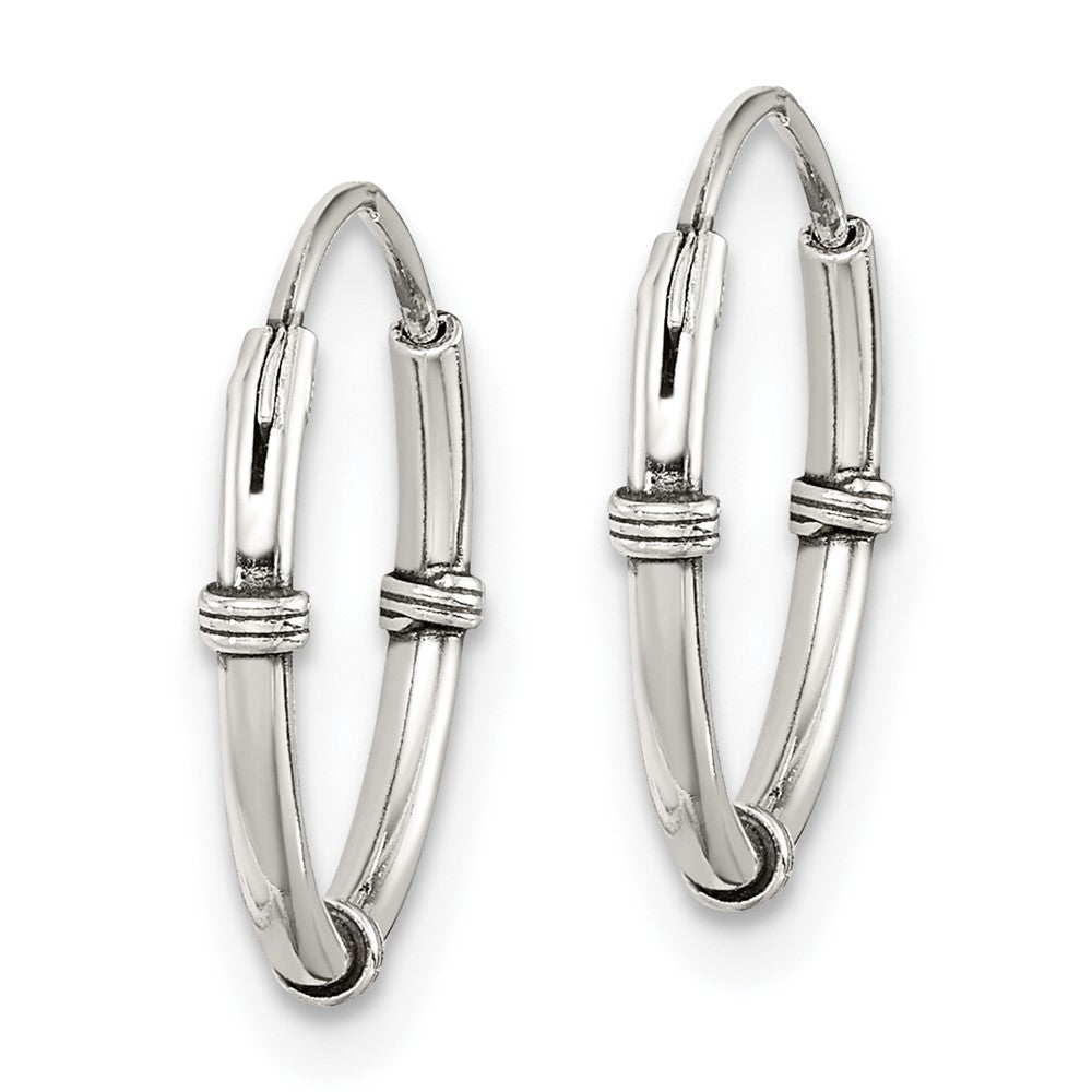 QE11709 Sterling Silver Polished and Antiqued Endless Hoop Earrings