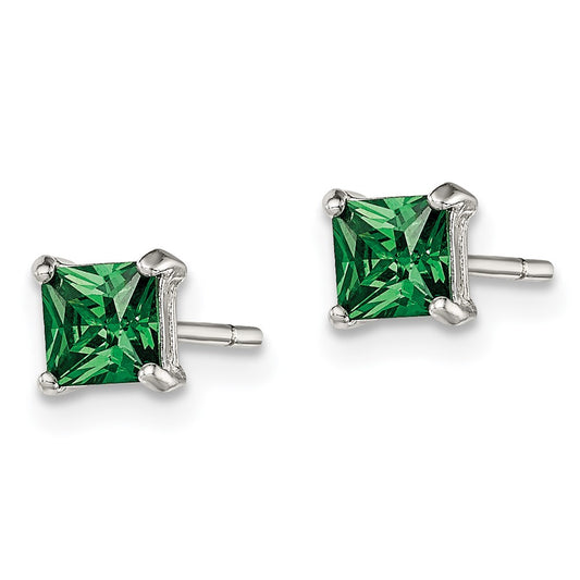 QE12366 Sterling Silver Polished 4mm Square Green Glass Stud Earrings