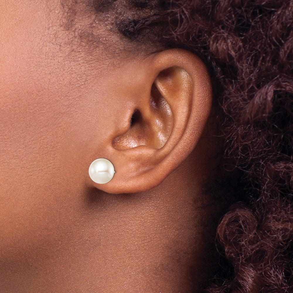 QE12736 Sterling Silver Rhodium-plated 9-10mm White Round Freshwater Cultured Pearl Post Earring