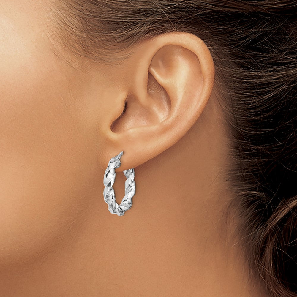 QE13128 Sterling Silver Rhodium-plated 4x14mmTwisted Hoop Earrings
