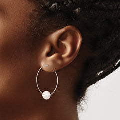 QE13908 Sterling Silver Rhodium-plated 8-9mm White Semi-Round Freshwater Cultured Pearl Hoop Earrings