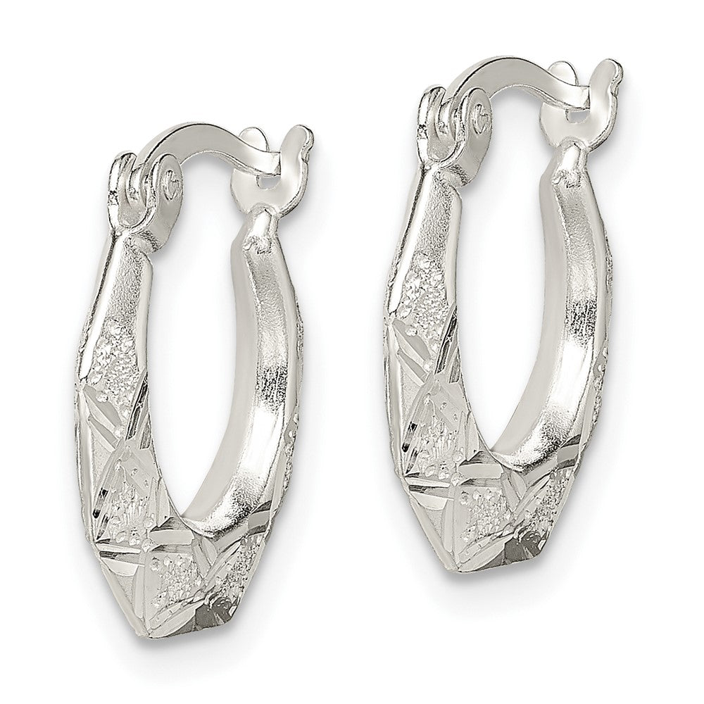 QE14155 Sterling Silver Diamond Cut & Textured Hoop Earrings