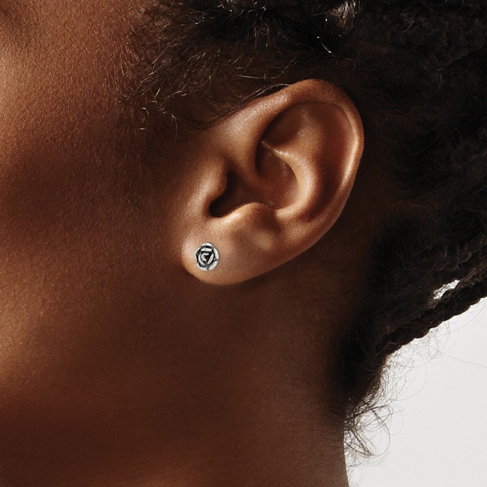 QE14702 Sterling Silver Oxidized Flower Post Earrings