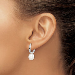 QE15120 Sterling Silver Rhodium-plated 7-8mm White Rice Freshwater Cultured Pearl Dangle Hoop Earrings